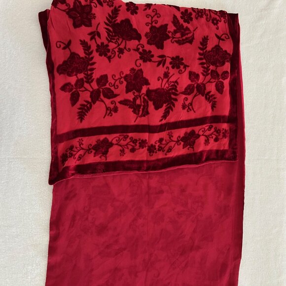Unbranded Scarf Floral Velvet Burnout Rectangle Rich Red on Red Whimsygoth - Picture 5 of 7